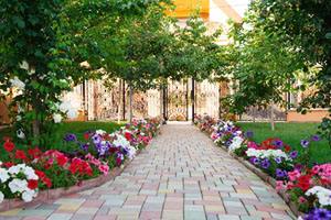 landscaping company Saukville WI